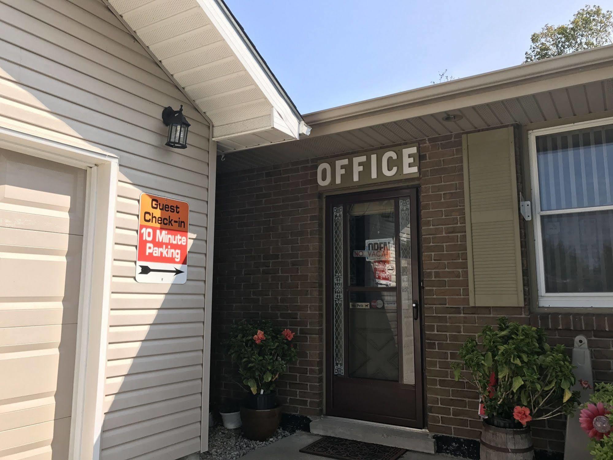 Dunlop Motel Goderich Kültér fotó