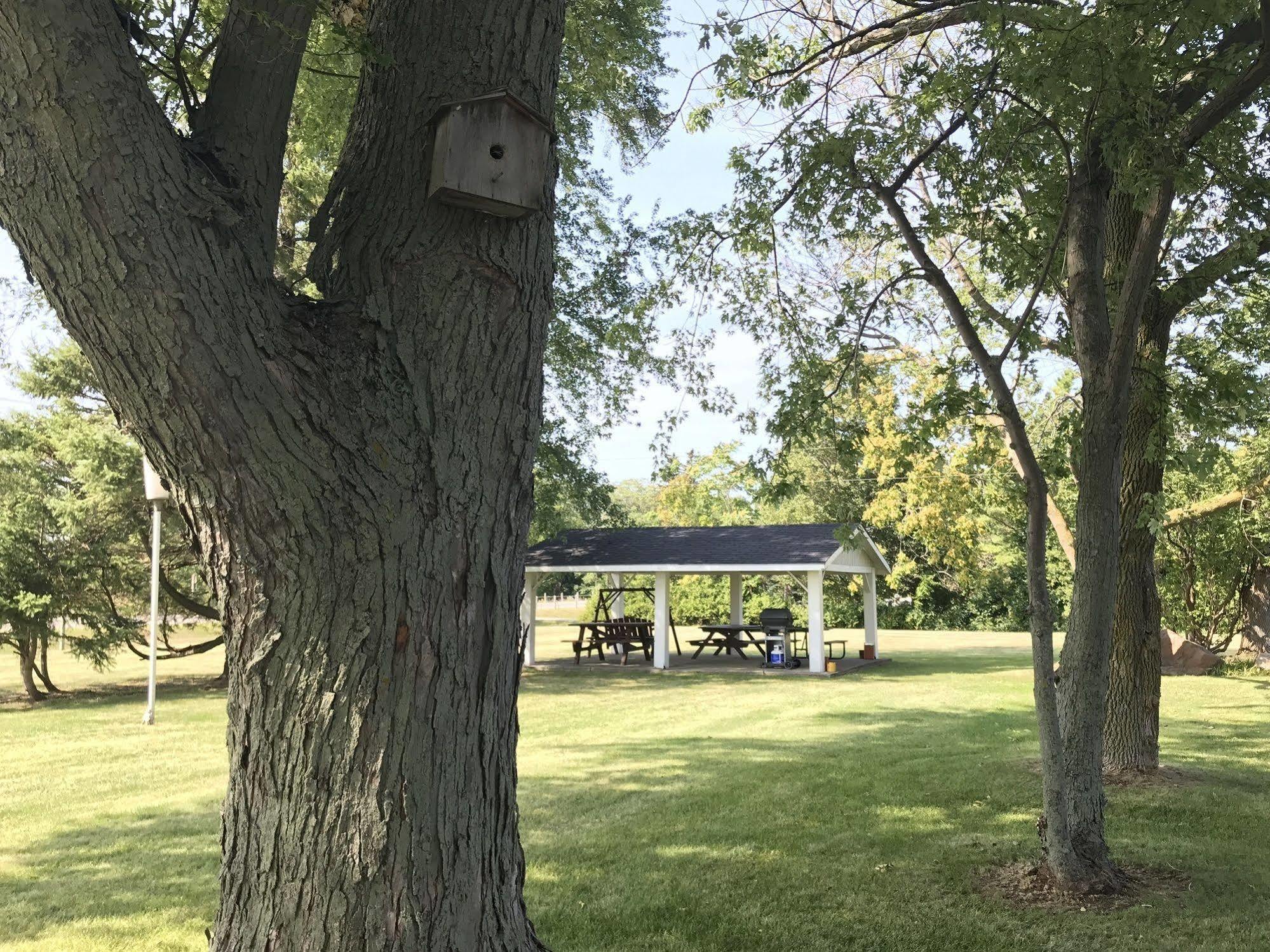 Dunlop Motel Goderich Kültér fotó