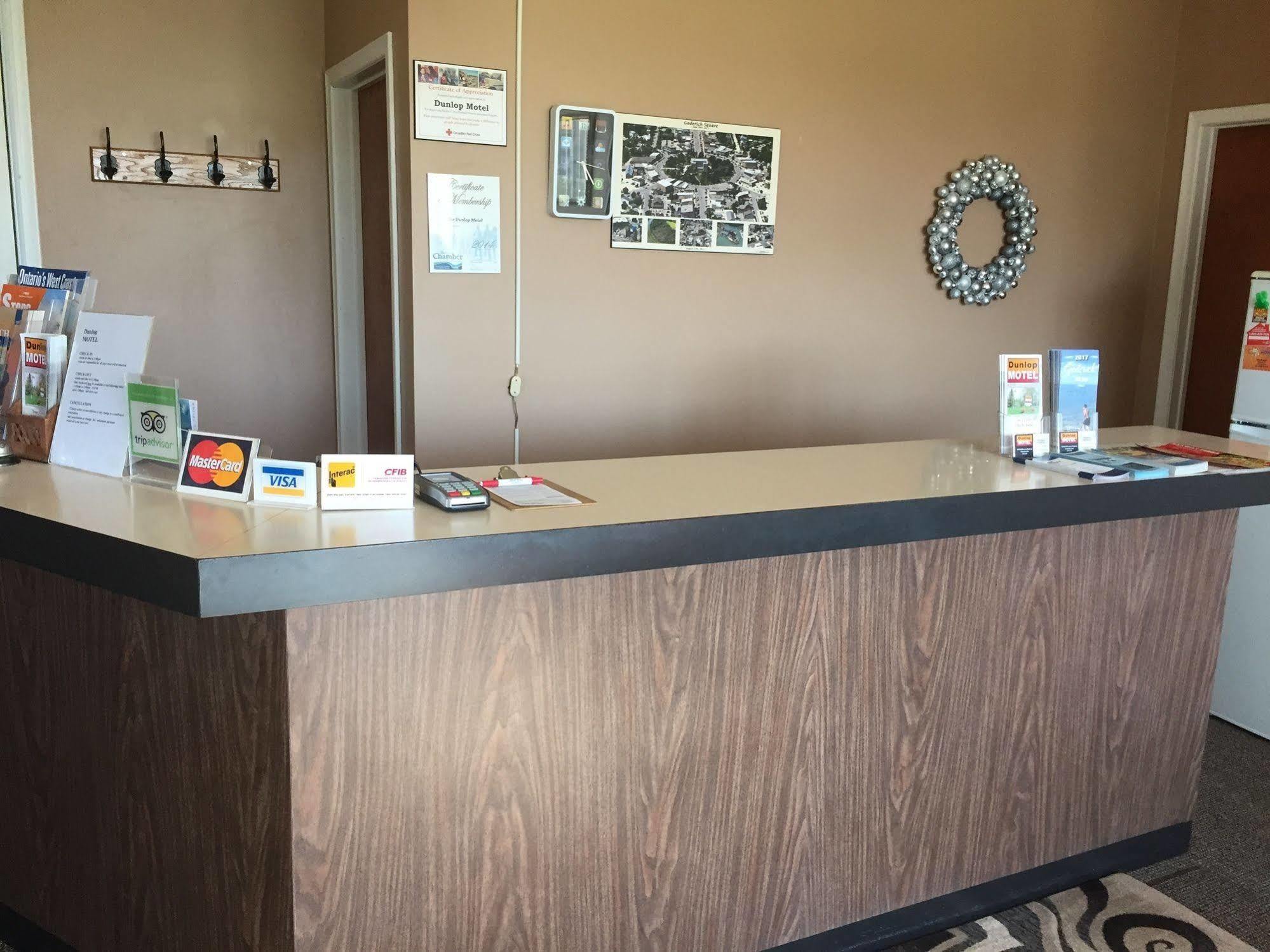 Dunlop Motel Goderich Kültér fotó